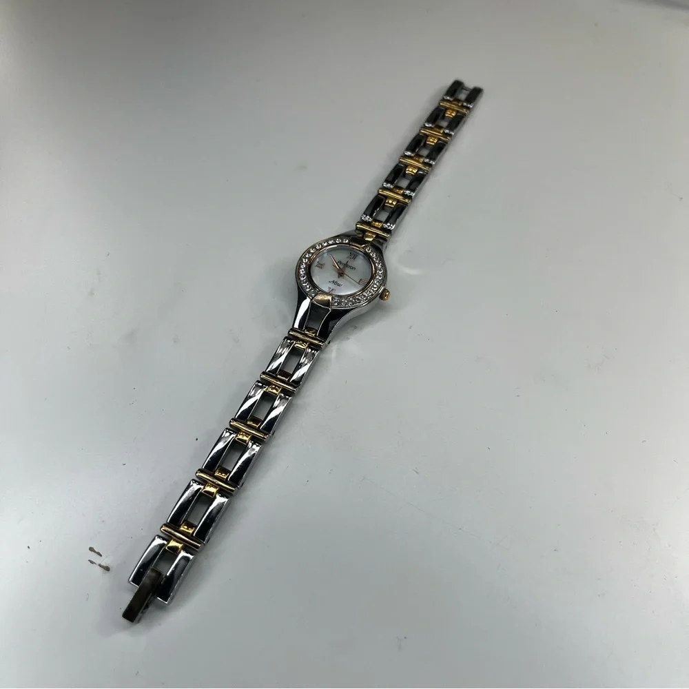 Armitron Now Women's Two Tone‎ Crystal Accent 75/3211 Quartz Watch- New Battery